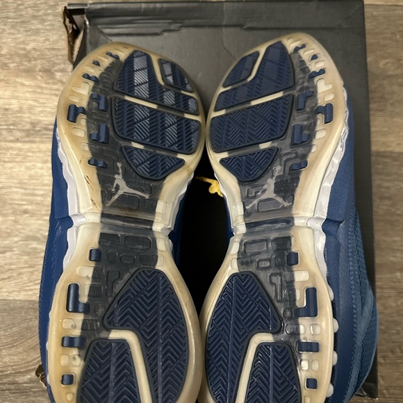 Nike Air Jordan Retro 16 Trophy Room - Picture 11 of 12